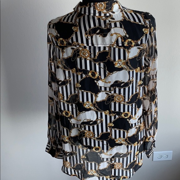 Forever XXI  Sheer Chain Link Blouse Size L - Picture 5 of 9